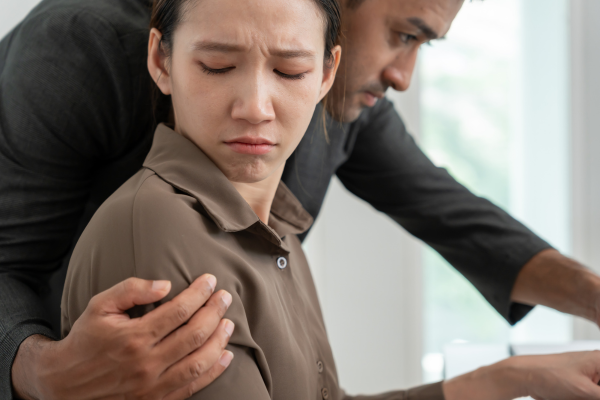 anti el hostigamiento sexual